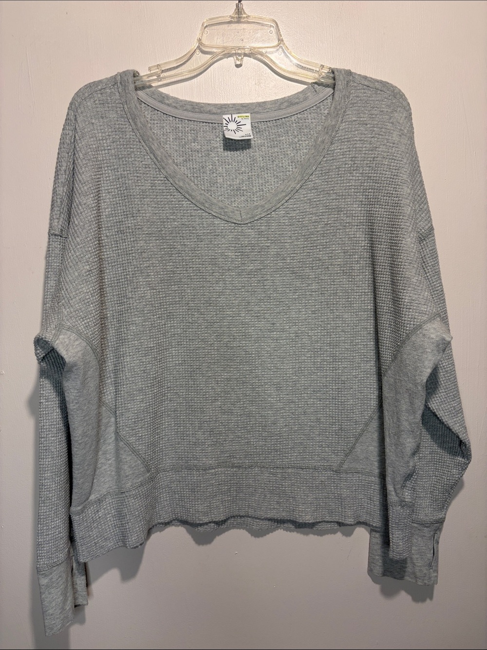 Offline By Aerie Long Sleeve Waffleknit Oversized Top Thumb Holes Size Small